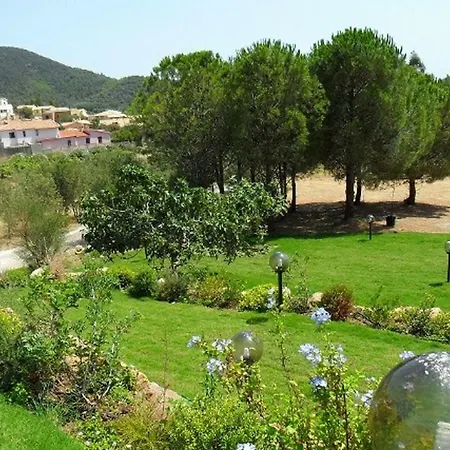 Via Giosue Carducci Villa Chia